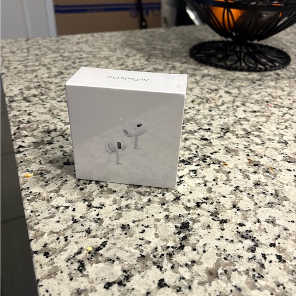 Apple AirPods Pro with Charging Case